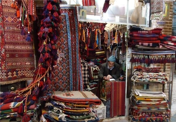 هلدینگ فروش صنایع دستی به زودی در کرمانشاه راه اندازی میشود هلدینگ فروش صنایع دستی به زودی در کرمانشاه راه اندازی میشود