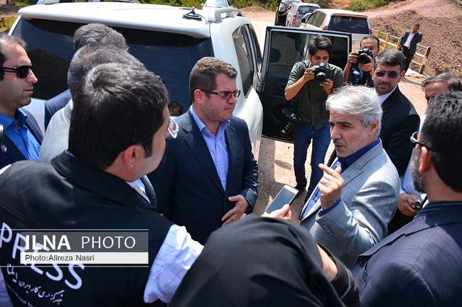 بازدید معاون رئیس جمهوری از جاده قزوین-کلاچای