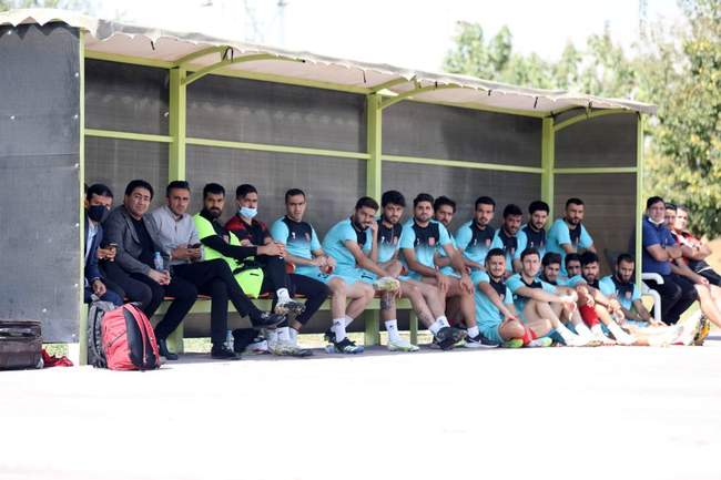 گزارش تصویری از دیدار دوستانه نفت مسجد سلیمان و شهرخودرو 