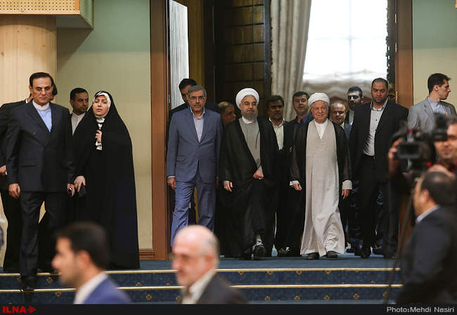 نشست دولت مردان دفاع مقدس