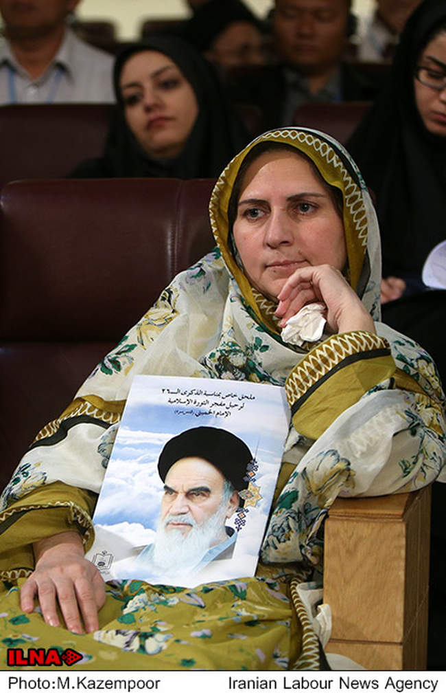 همایش جهان عاری از خشونت در اندیشه امام(ره) با حضور آیت الله هاشمی رفس