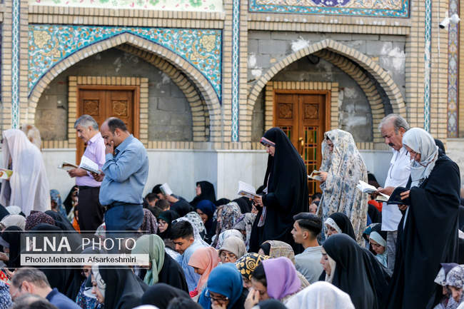 قرائت دعای «عرفه» - امام زاده صالح تهران