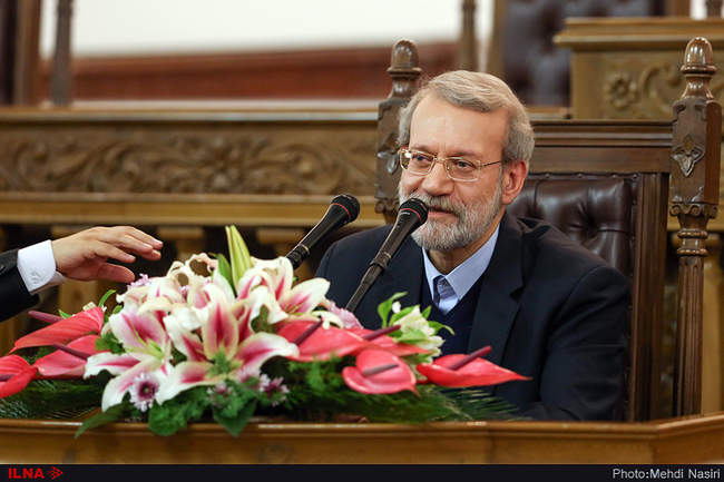 نشست خبری علی لاریجانی