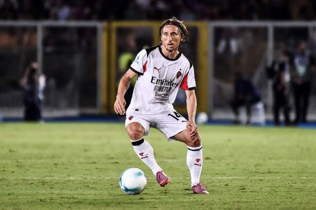 گزارش تصویری دیدار لچه و میلان