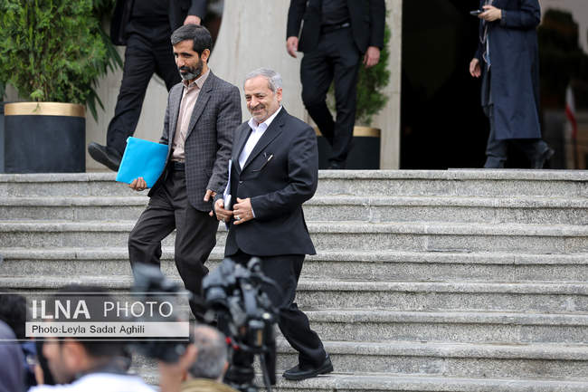 حاشیه جلسه هیات دولت - ۷ آذر