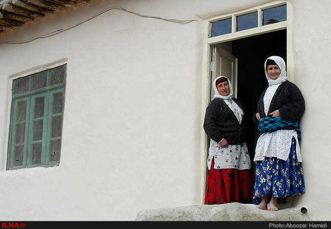 آیین خانه تکانی در روستای عمارلو رودبار گیلان
