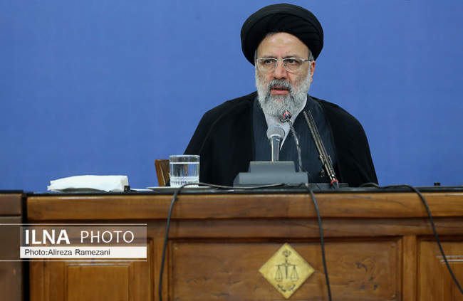 دیدار جانبازان و خانواده های شهدا با رئیس قوه قضاییه