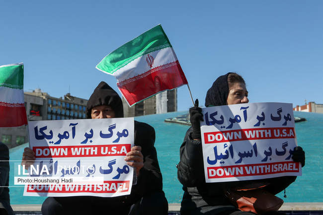 راهپیمایی ۲۲ بهمن در تهران / 1