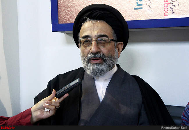 ششمین روز نمایشگاه مطبوعات و خبرگزاری‌ها - غرفه ایلنا /2