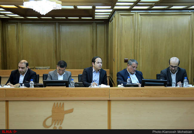 جلسه ارایه برنامه کاندیداهای شهرداری