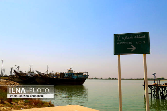 آبادان؛ شهری که هنوز بوی نفت، صدای لنج و خاطره‌ی مقاومت می‌دهد