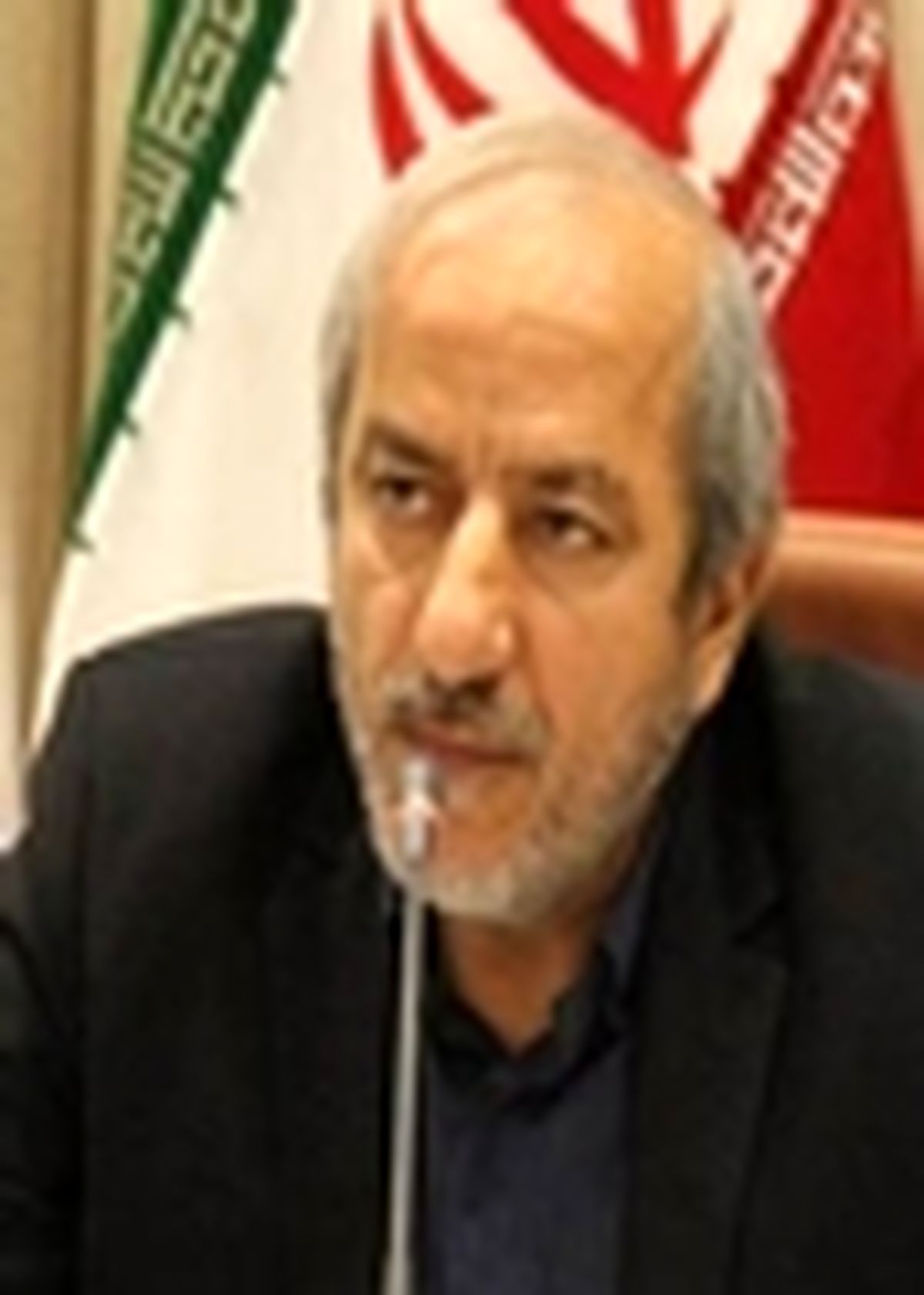 با ساخت و ساز غیرمجاز در حریم سواحل، قانونی و قاطع برخورد میکنیم