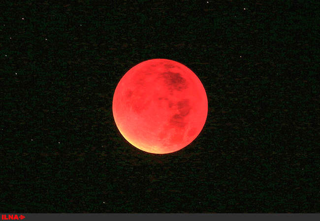 ماه گرفتگی منحصر به فرد در سرتاسر جهان