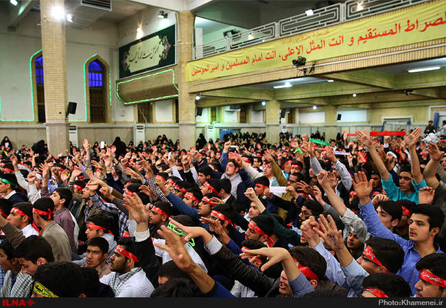 دیدار اعضای انجمن‌های اسلامی دانش‌آموزان با رهبر انقلاب 