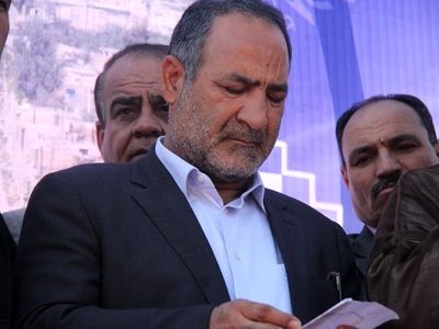 جوانان کهگیلویه بزرگ در بازی سیاست خمیر شده اند 