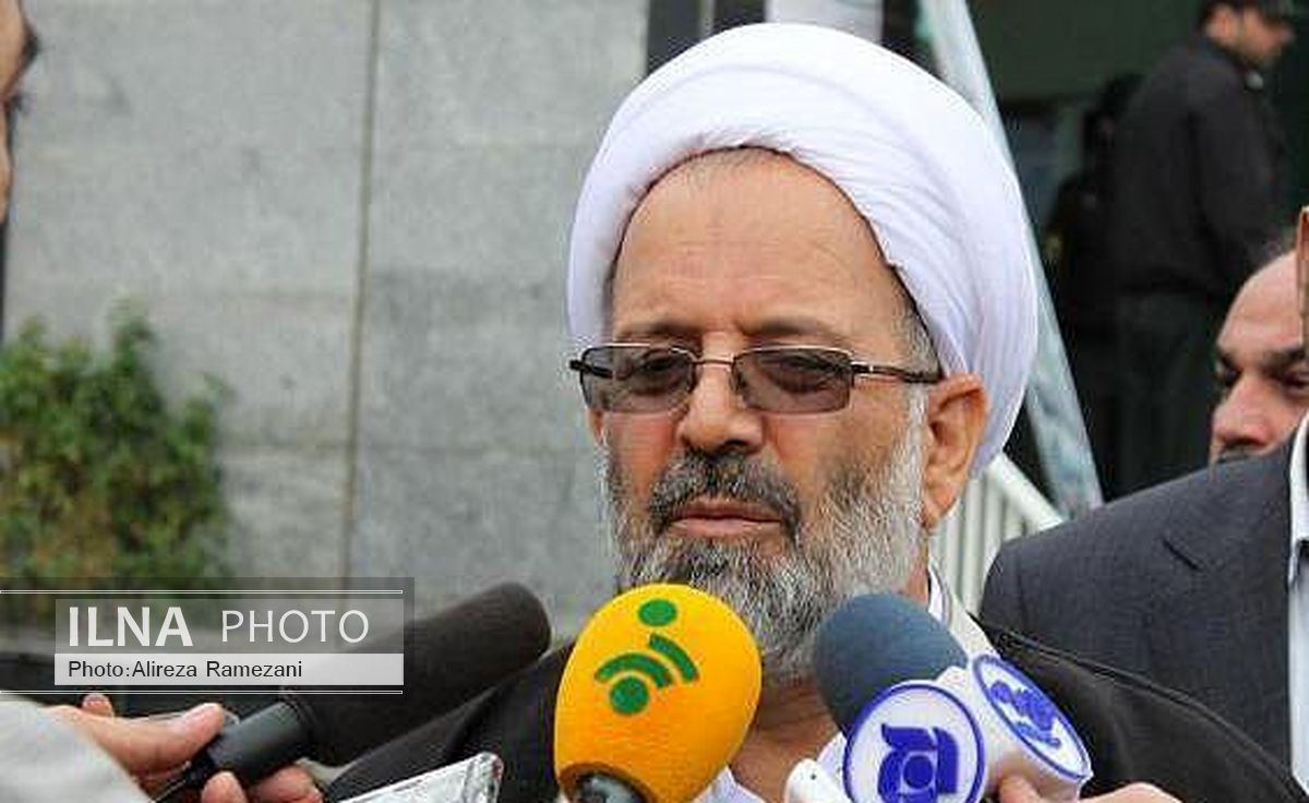 باید در روش‌های خدمت‌سربازی تجدیدنظر شود/ بازداشت سربازان‌فراری قانون سراسری است