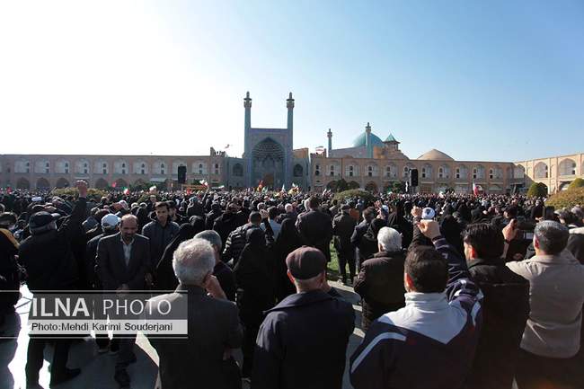 خروش مردم غیور اصفهان به مناسبت شهادت امام خامنه ای