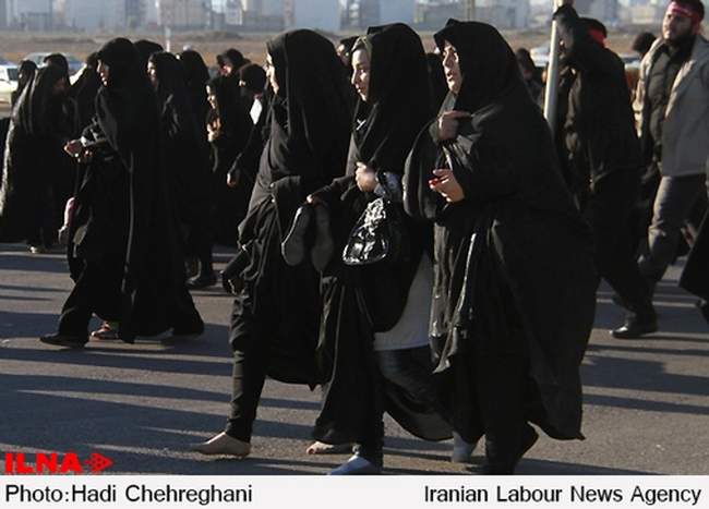 مراسم پیاده روی عزاداران حسینی