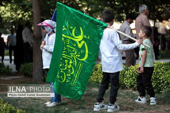 راهپیمایی غدیر با شعارایران ذوالفقار علی(ع) در اصفهان