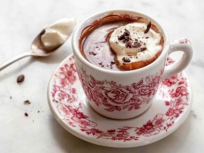بیسکوییت داغ، یک نوشیدنی دلچسب برای روز‌های سرد