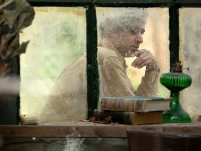 اولین نمایش  فیلم سینمایی «فصل آلوچه‌های سبز» در داکا