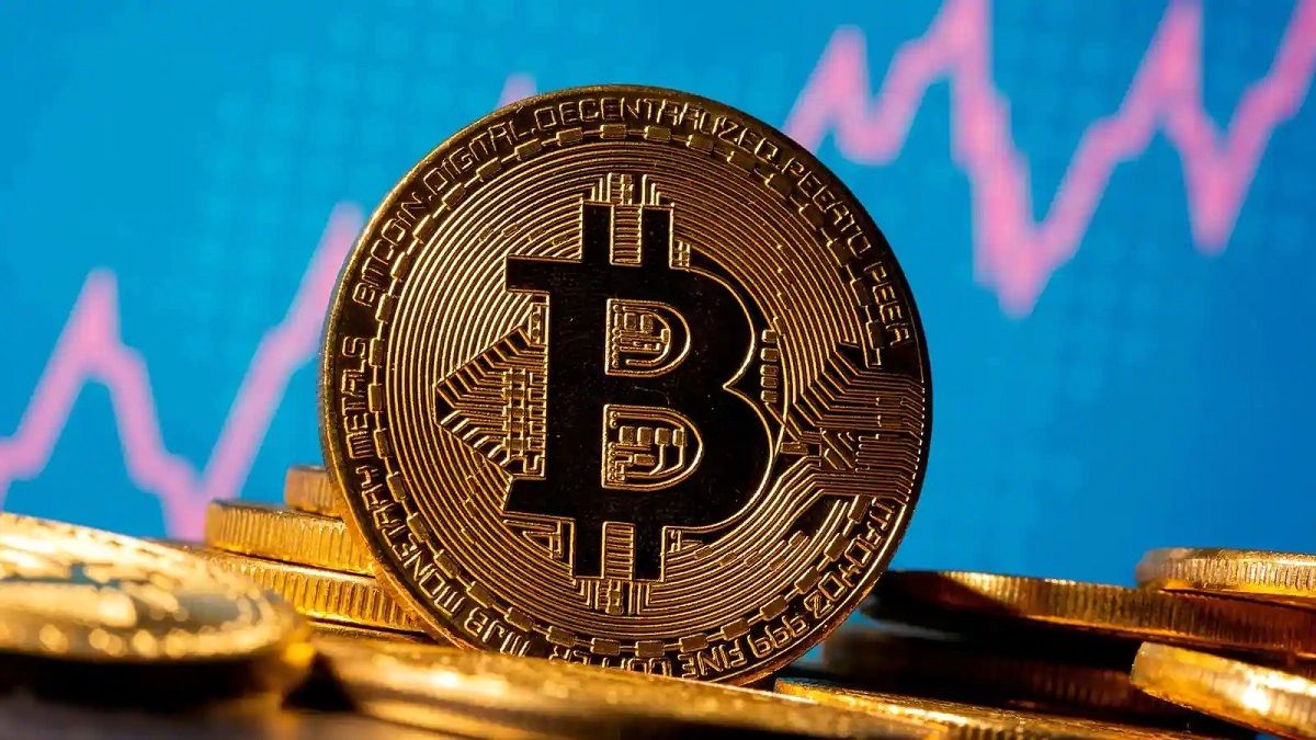 قیمت بیت کوین و ارز‌های دیجیتال امروز شنبه ۱۹ اردیبهشت ۱۴۰۵ + جدول 