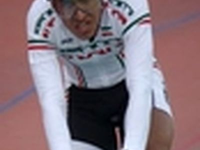 دانشور برای کسب سهمیه المپیک رکاب می زند