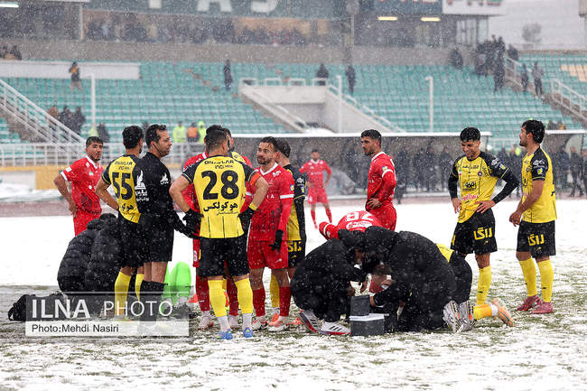 گزارش تصویری بازی پرسپولیس و سپاهان اصفهان