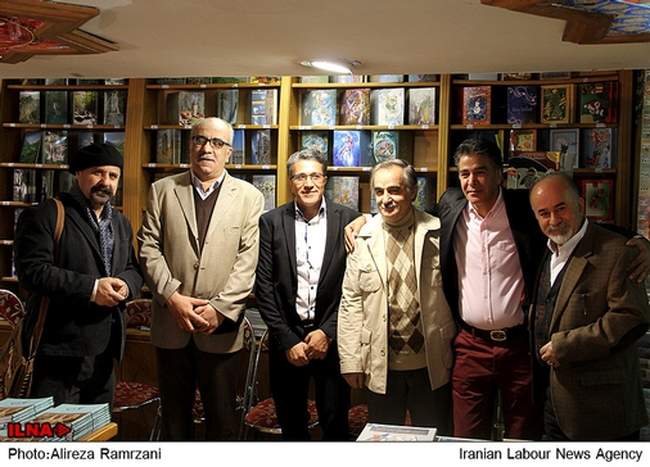 حضور اهالی فرهنگ و کتاب در کتابفروشی‌ها