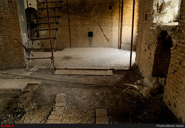 در داخل عمارت مسعودیه چه می گذرد؟