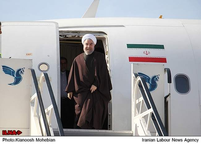 ورود رییس جمهور به بوشهر