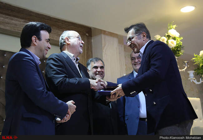 مراسم تقدیر از هنرمندان و سفرای پیشگیری از اعتیاد