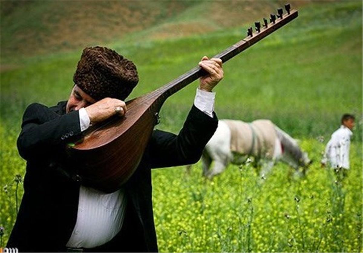 ثبت مکتب عاشیقی ارومیه در میراث ناملموس ملی/فعالیت ۱۰۰ هنرمند عاشیق در عرصه موسیقی عاشیقی آذربایجان غربی
