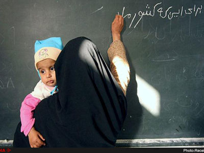 چرا جذب آموزش‌دهندگان نهضت و حق‌التدریسی‌ها را «آفت» می دانند؟!/ سالها "بابا نان داد" درس دادیم اما نان نداریم!