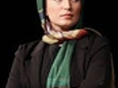 نگار جواهریان، صابر ابر و علی سرابی «دو دلقک و نصفی» را خوانش می‌کنند