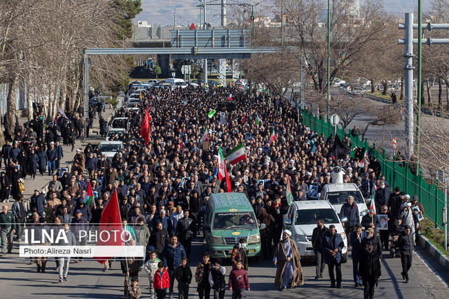 تجمع سوگواران رهبر شهید انقلاب در قزوین