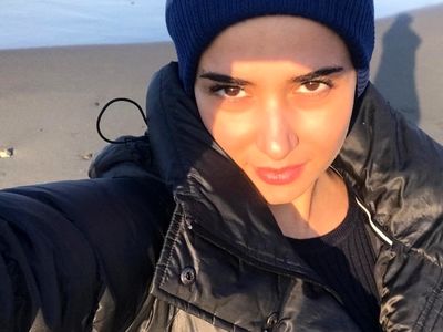 سلفی متفاوت پریناز ایزدیار در کنار دریا