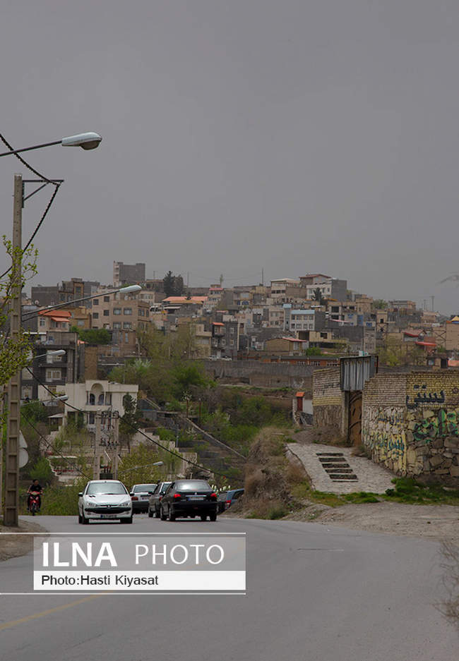طنازی بهار در روستای مایان طرقبه خلق خاطره می کند
