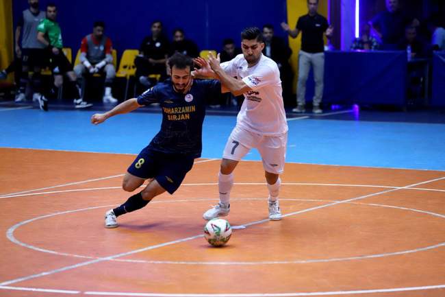 گزارش تصویری دیدار گیتی پسند و گهرزمین سیرجان