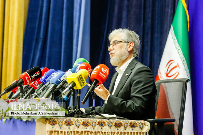نشست خبری وزیر علوم، تحقیقات و فناوری