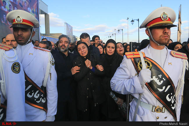 مراسم استقبال از پیکر سه شهید دریانورد نفتکش سانچی