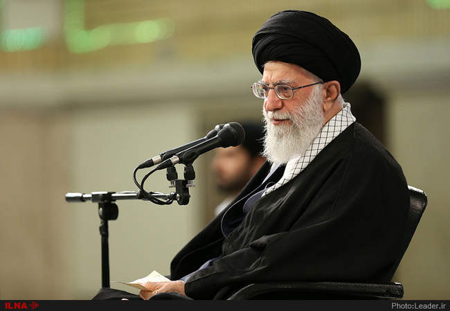 دیدار فرماندهان نیروی هوایی و پدافند هوایی ارتش با رهبر انقلاب