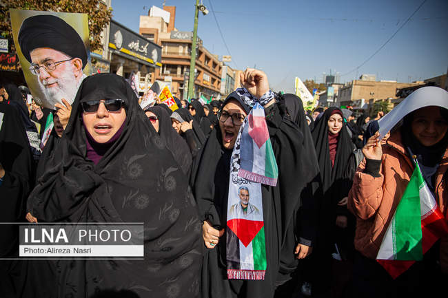 راهپیمایی ۱۳ آبان در قزوین به روایت تصویر