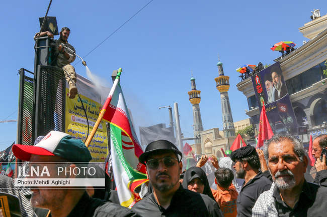 تشییع پیکر مطهر رهبر شهید انقلاب در مشهد / 2