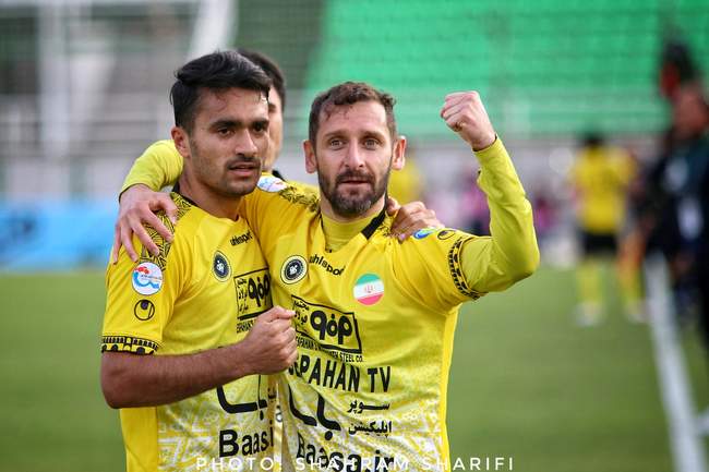 گزارش تصویری بازی ذوب آهن و سپاهان