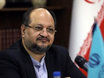 نجات ۵۰ درصد واحدهای تعطیل با طرح "اورژانس کسب و کار"/۱۰ هزار واحد تولیدی مدفون شده در کشور داریم