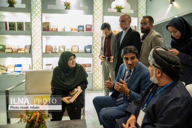 سی و ششمین دوره نمایشگاه بین المللی کتاب تهران- روز چهارم