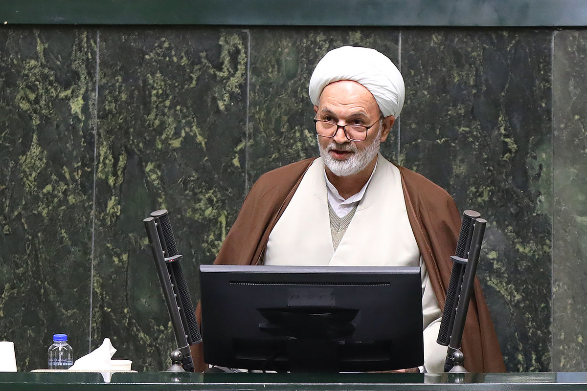 کمیته مشترک دولت و مجلس برای حل معضلات اقتصادی تشکیل شود