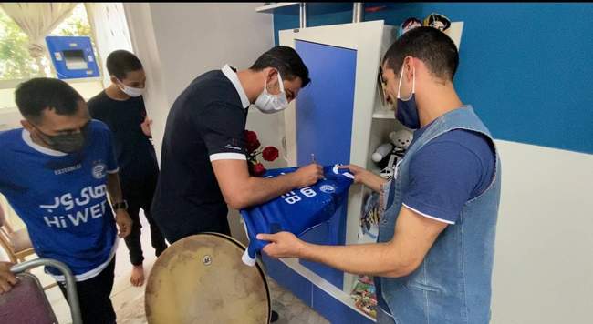 گزارش تصویری از بازدید مهدی رحمتی از مجموعه معلولان ذهنی شهید بهشتی 