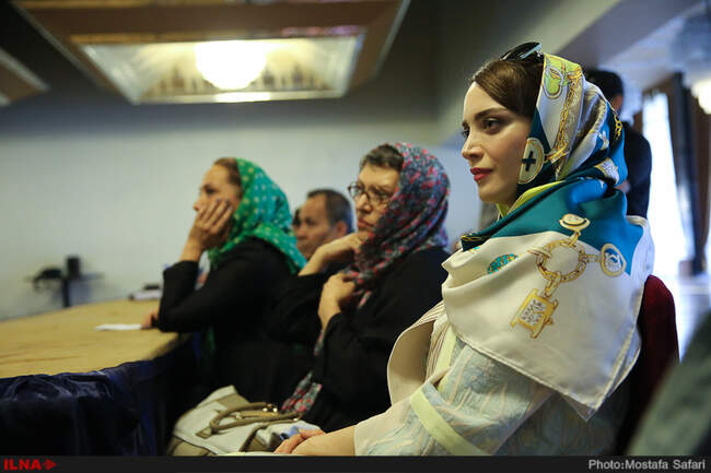 نشست خبری فیلم تئاتر «آینه‌های روبرو»